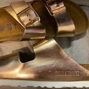 Like new Birkenstock Arizona Soft Foodbed sandals only worn a handful of times